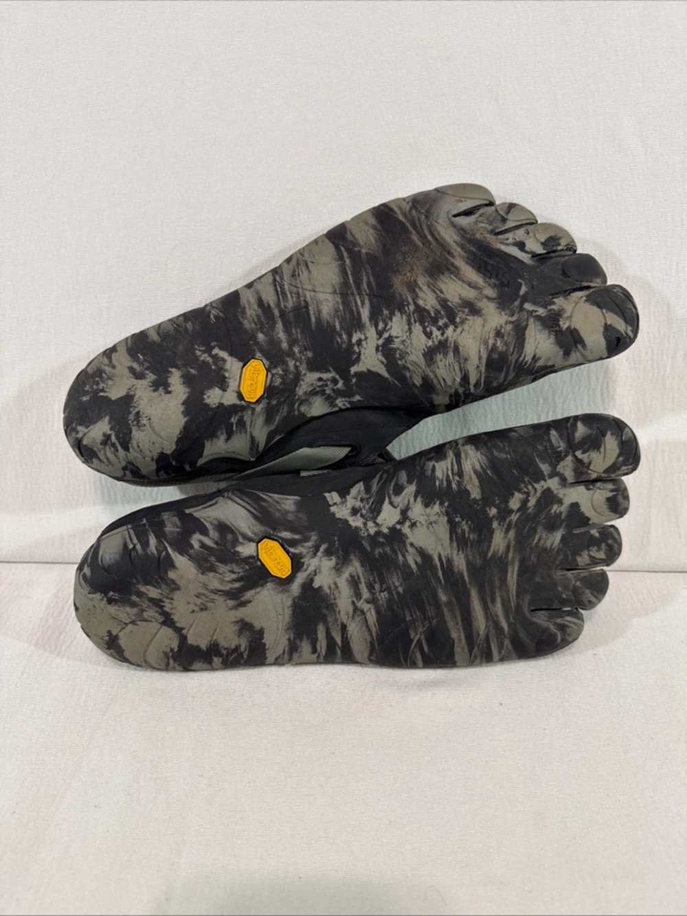 Vibram Five Fingers Barefoot Shoes - Mens EU  45 - Black Gray Outdoor Run M1485 - Picture 11 of 11